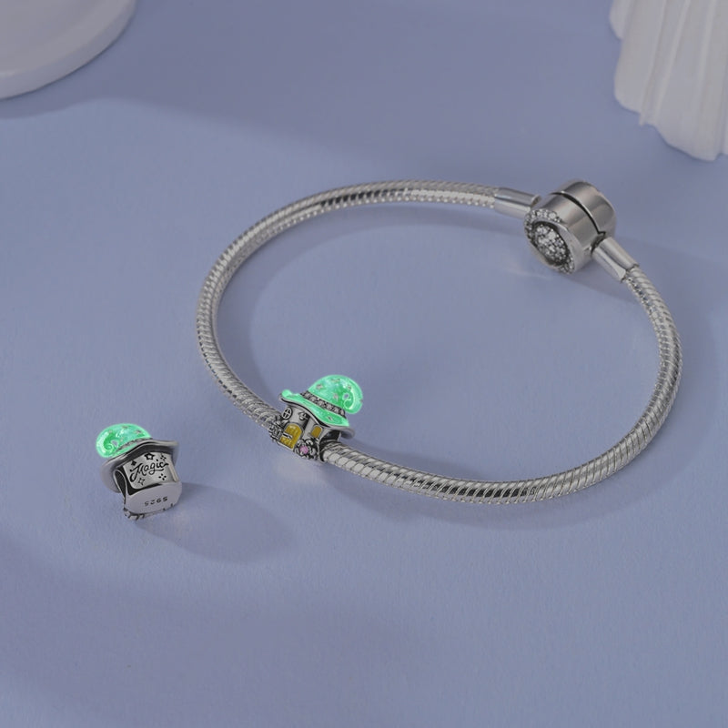 Prívesok Domček čarodejnice