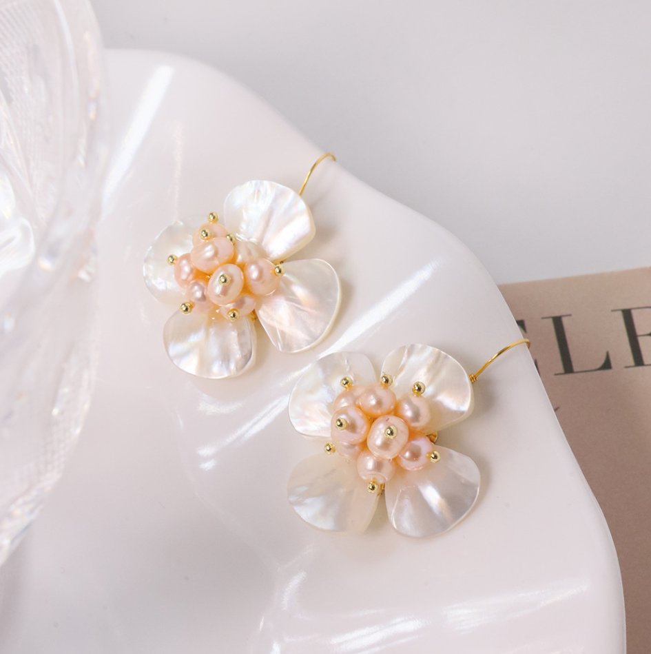 Náušnice Perlový kvet