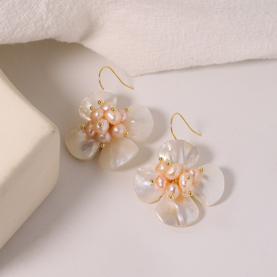 Náušnice Perlový kvet
