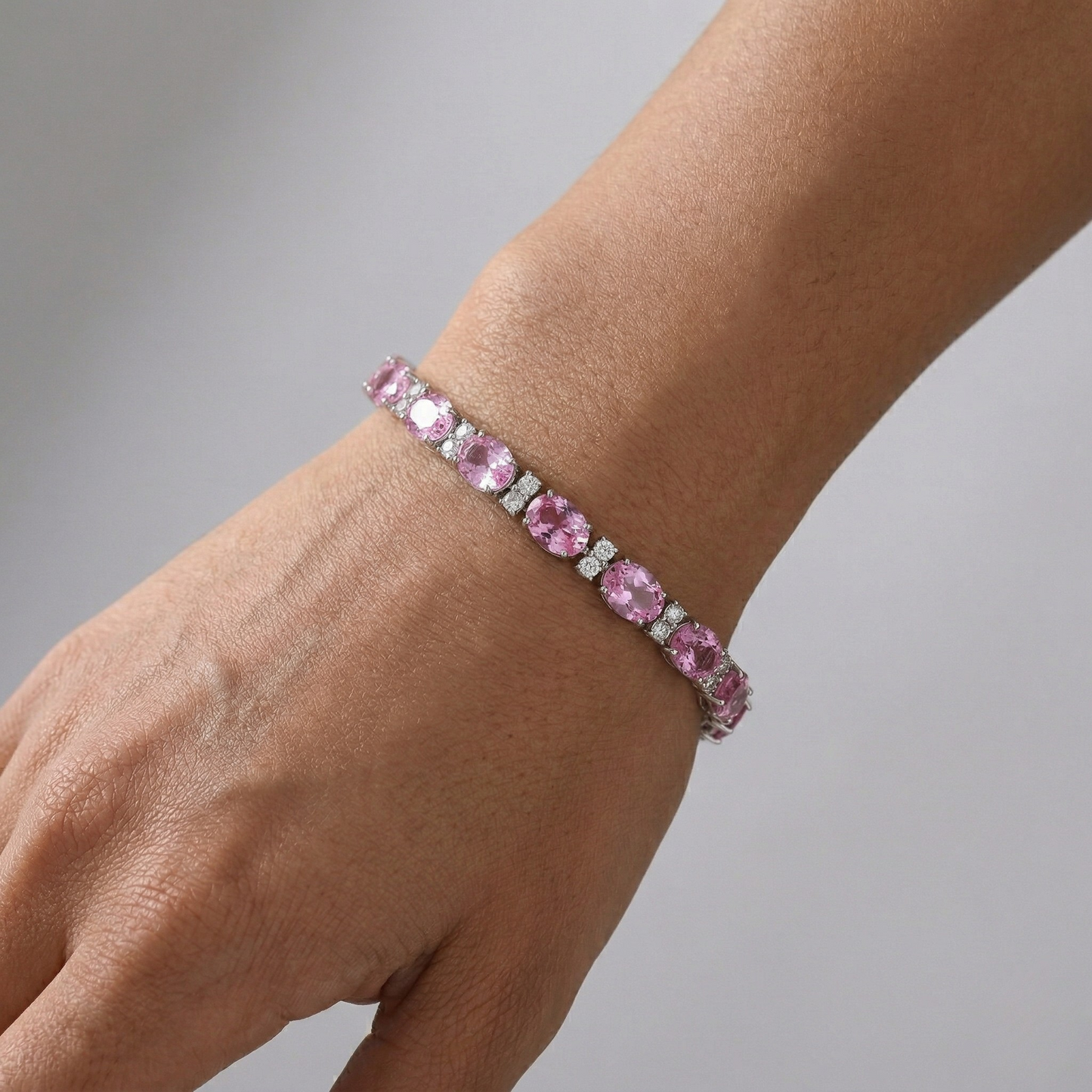 Rózsaszín Elegancia Karkötő