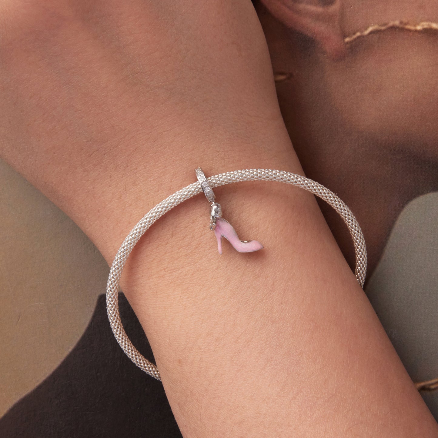 Prívesok Ružový podpätok