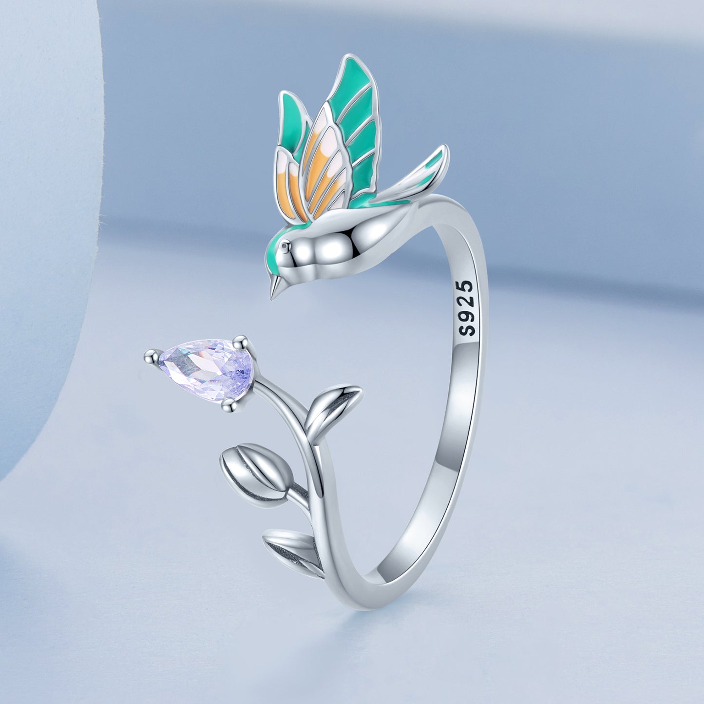 Hummingbird Beauty Ring 
