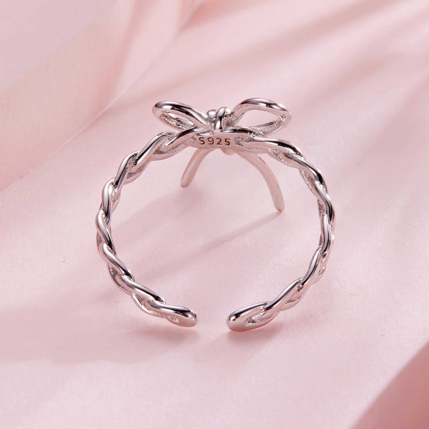 Silver adjustable ring Bow
