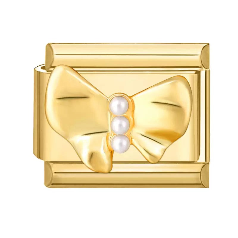 Arany Pillangó Medál Gyönggyel