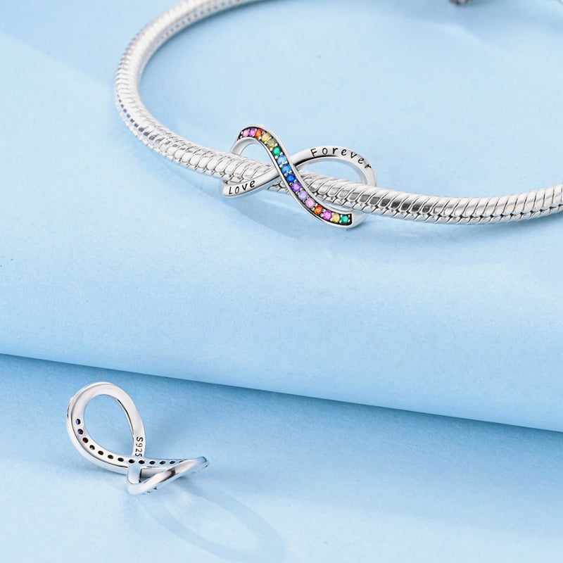 Nekonečno Love Forever s farebnými zirkónmi