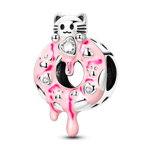 Wisiorek w kształcie pączka z kotem