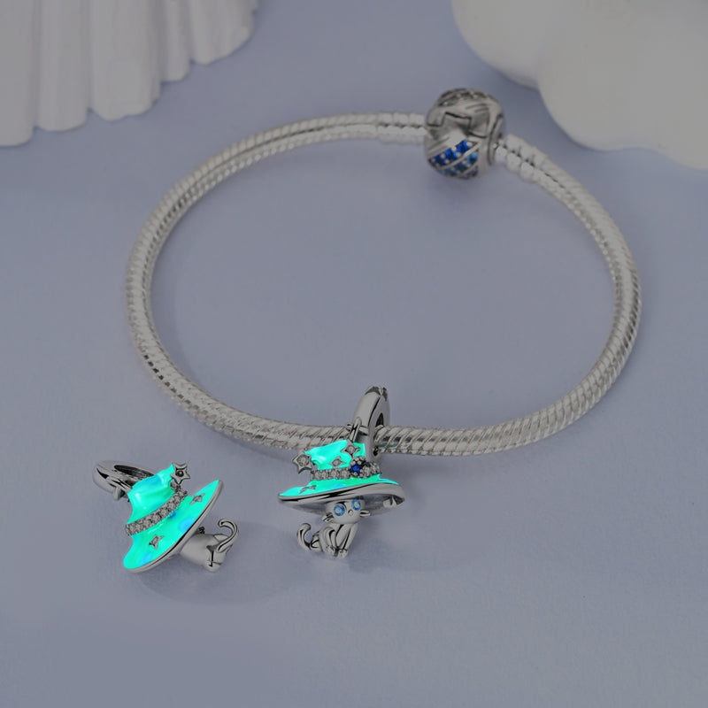 Magiczny wisiorek z kotem