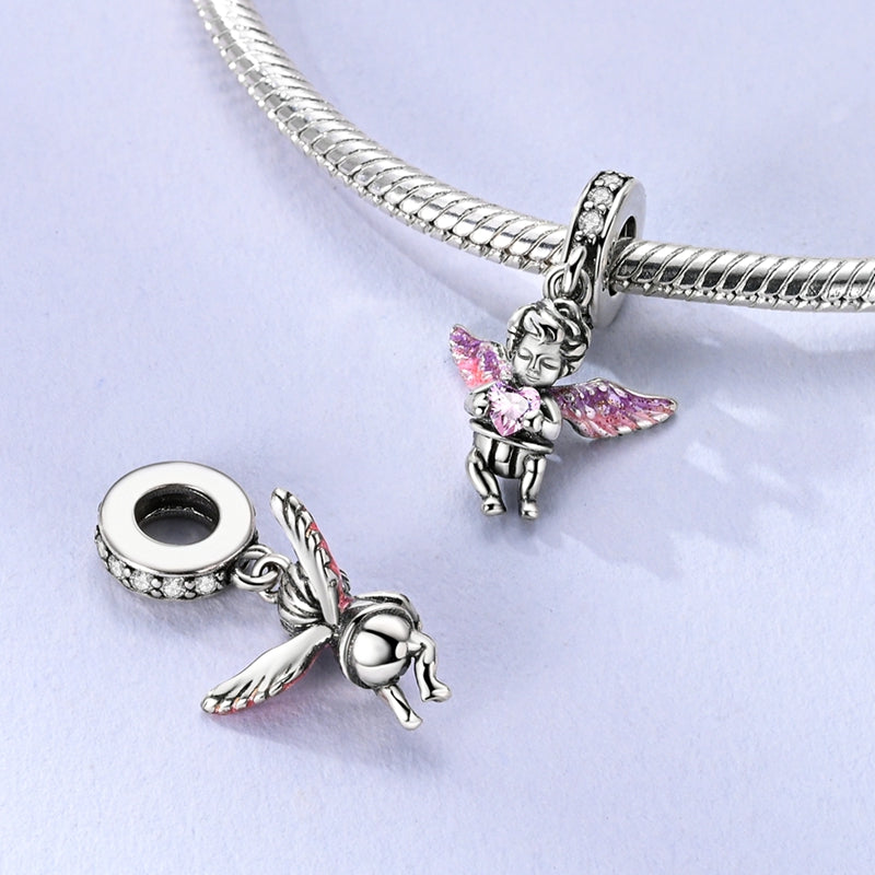 Angel pendant with heart