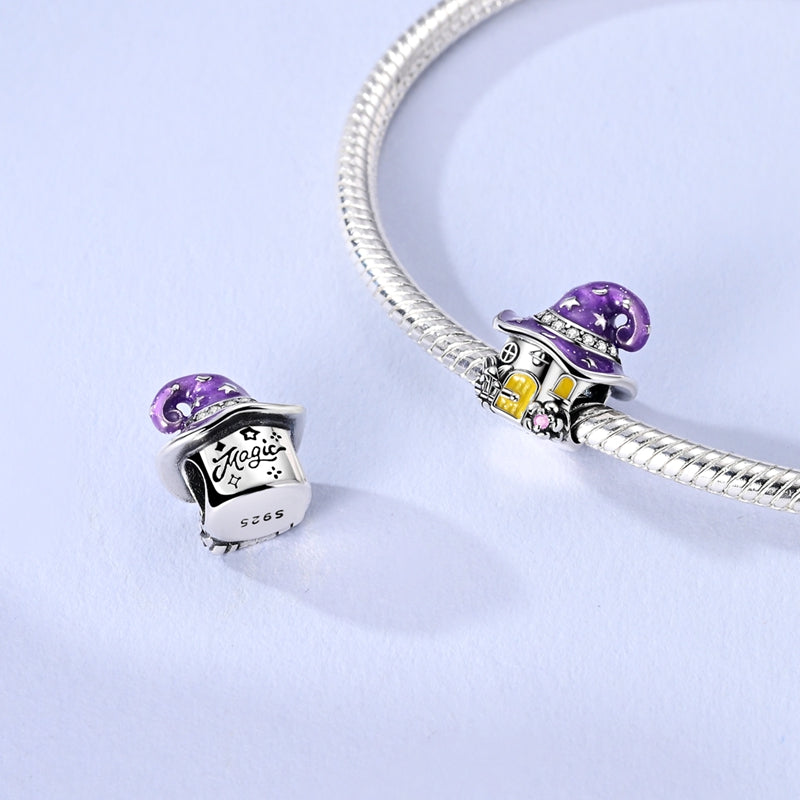 Prívesok Domček čarodejnice