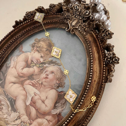 Gyöngyházi finomság