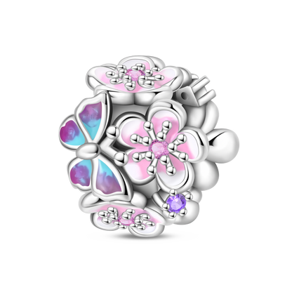 Virágok és pillangó medál