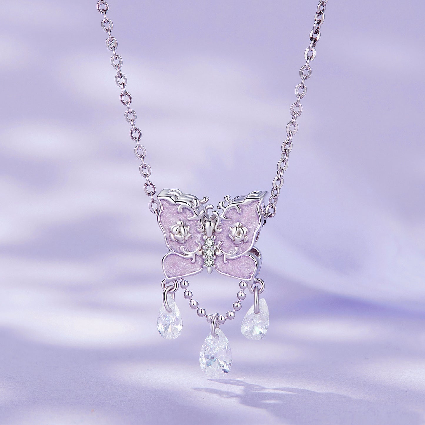 Karoliukas Drugelių šokis