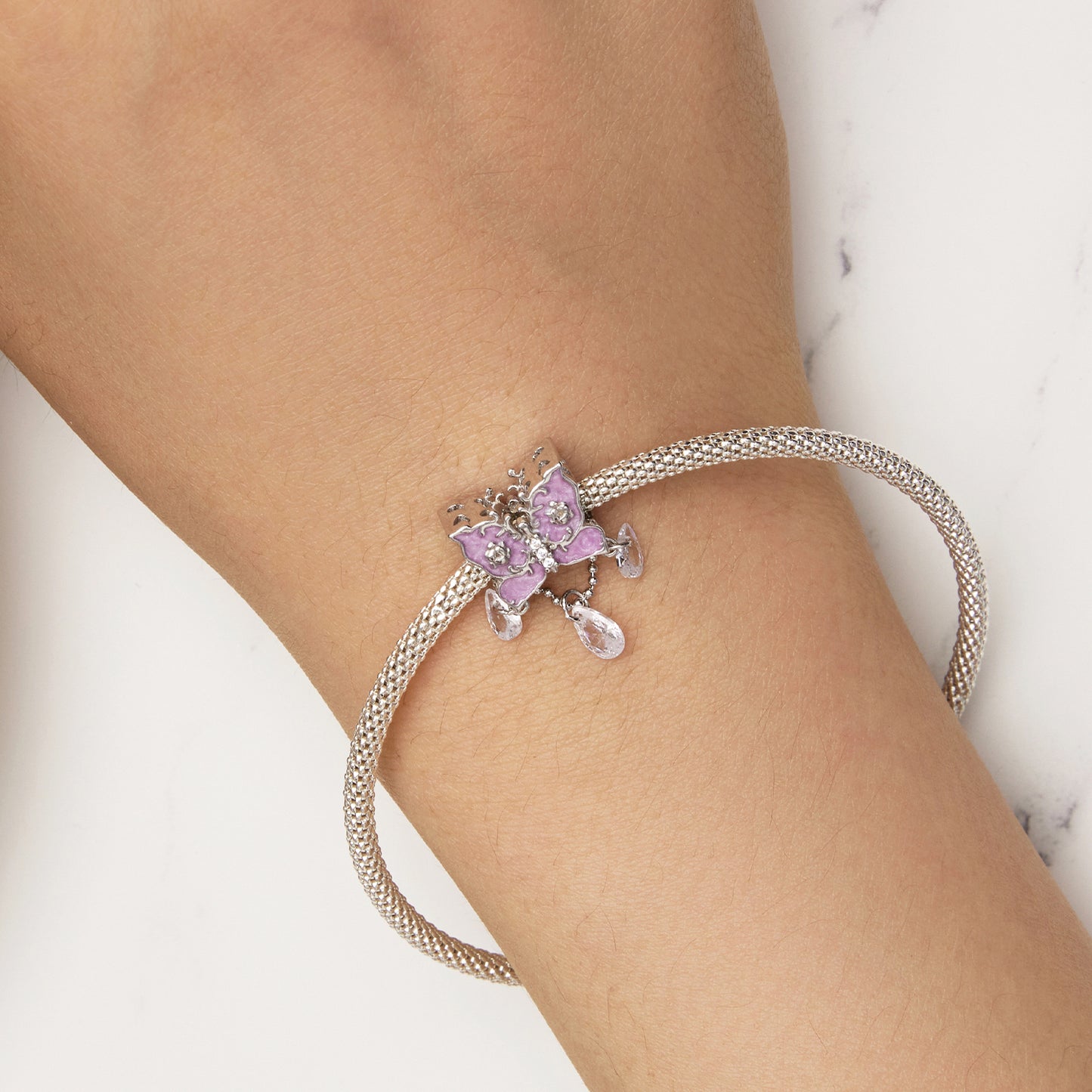 Karoliukas Drugelių šokis