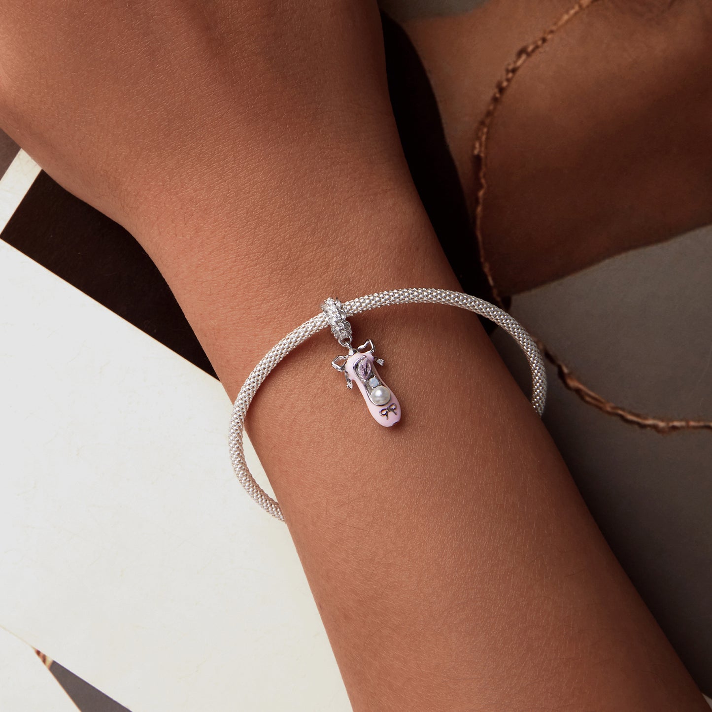 Urocza łódka z koralikami 