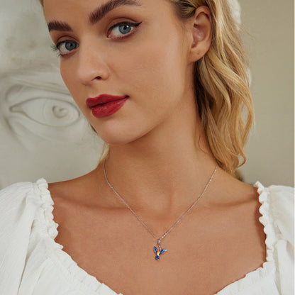 Stříbrný přívěsek Letící pták s barevnou glazurou