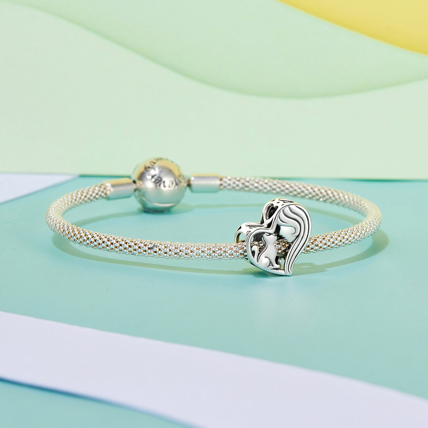 Korálka Priateľstvo s mačkou