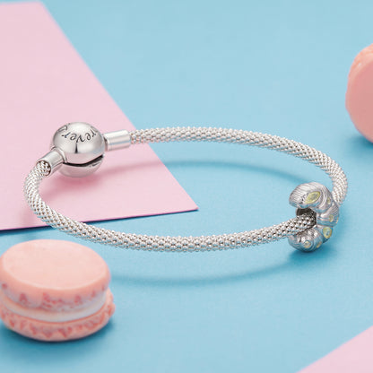 Wisiorek w kształcie księżyca