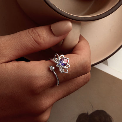 Lotus Ring – 925 Silver with Two-Tone Crystal
