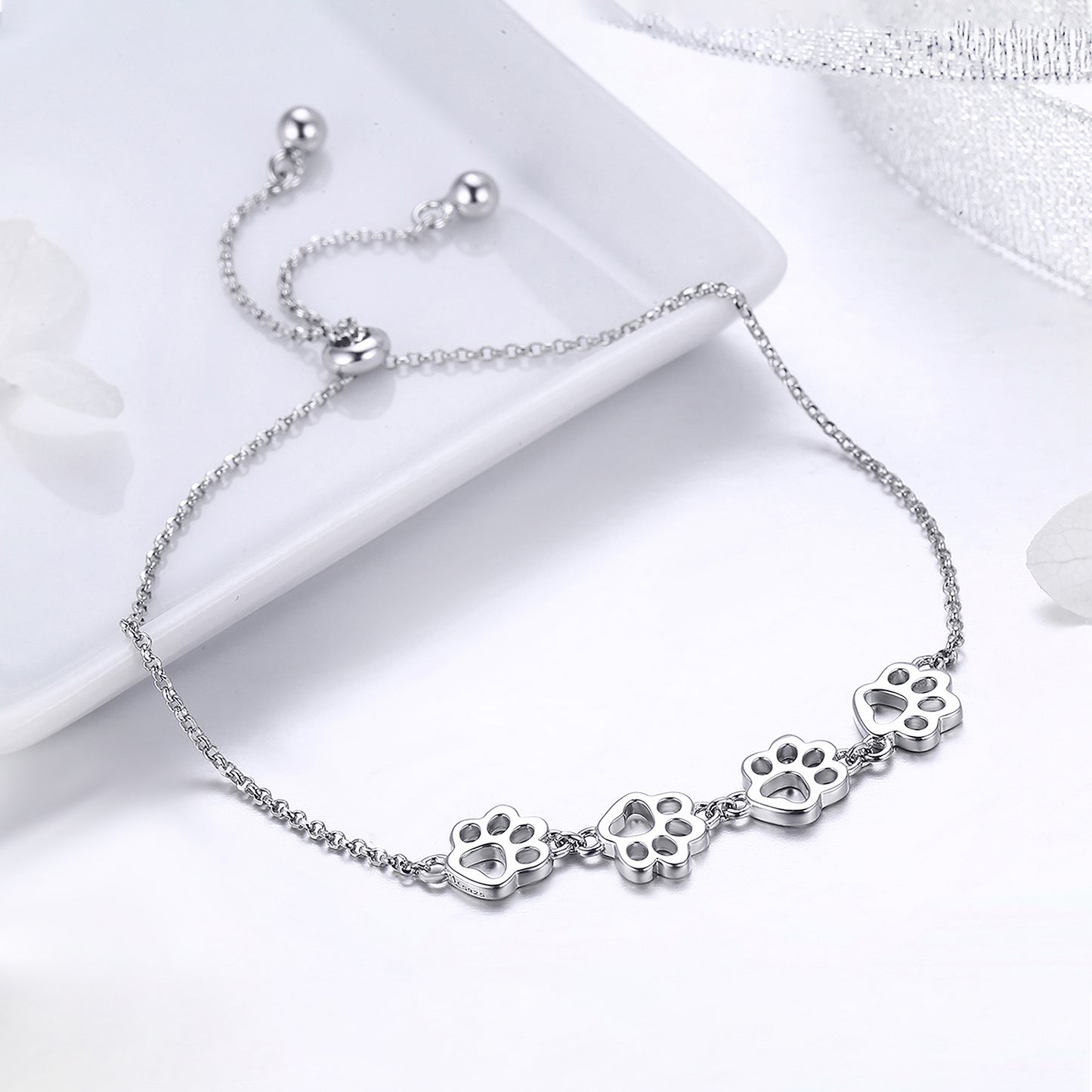 Szeretet Mancsai karkötő