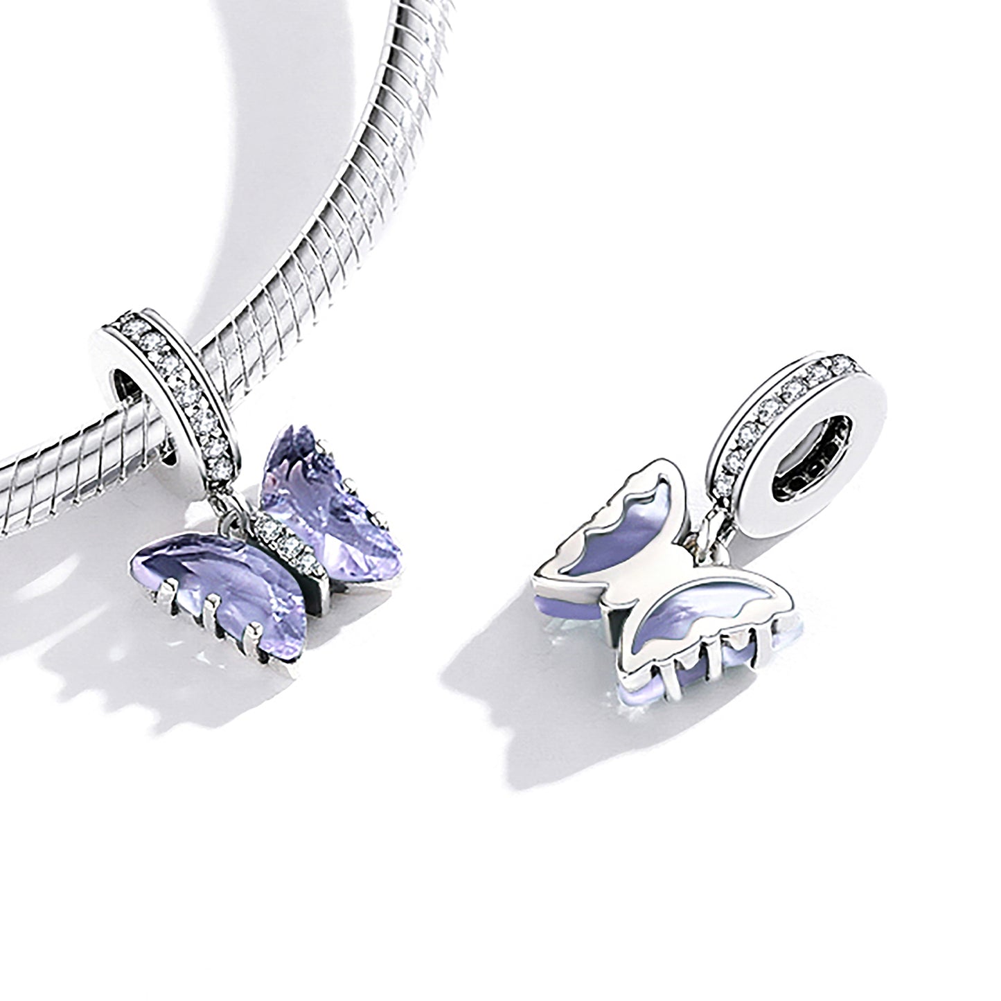 Lila Pillangó Medál