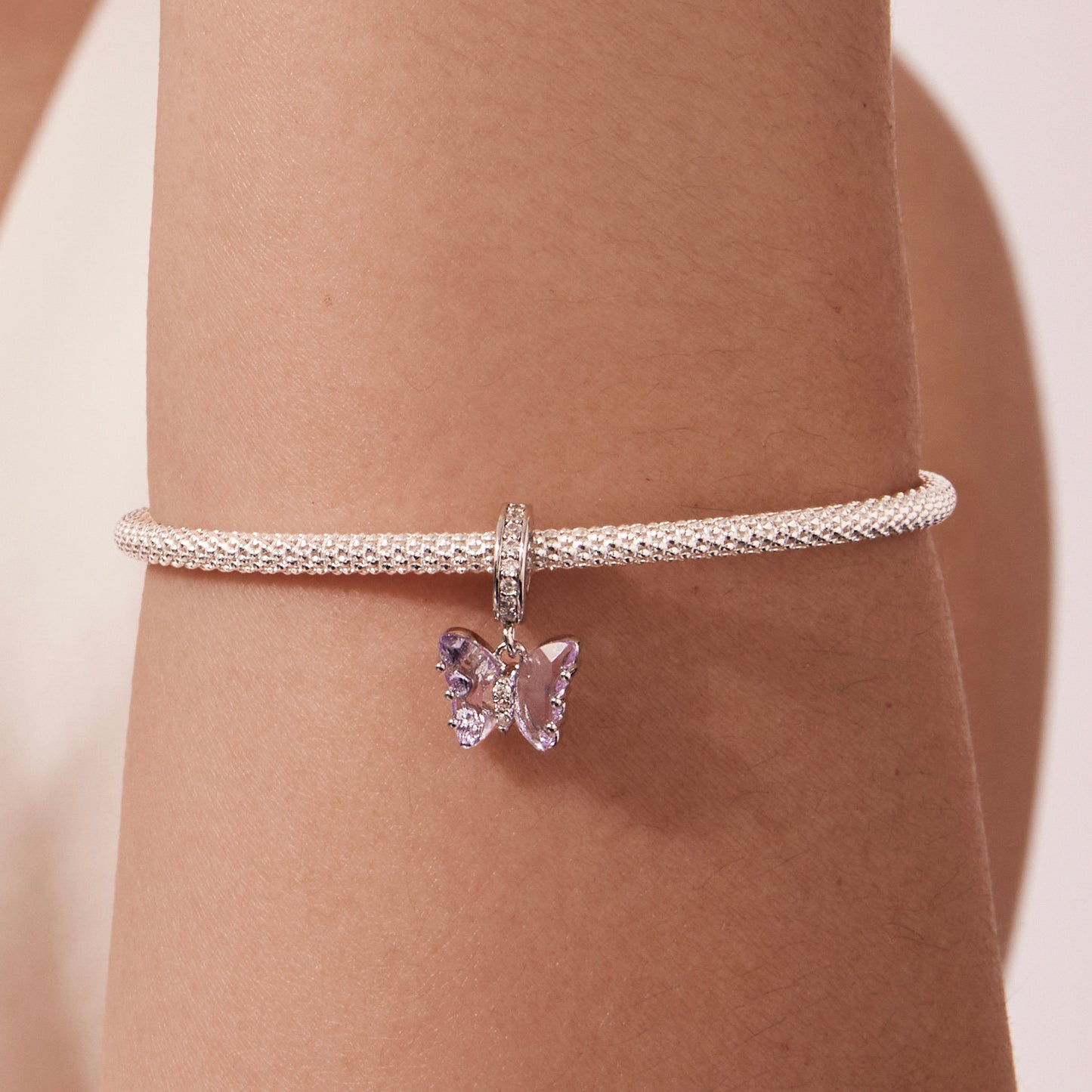 Lila Pillangó Medál