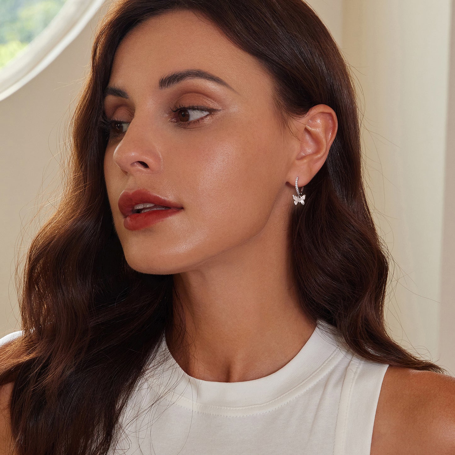 Fülbevaló – Nemes pillangó