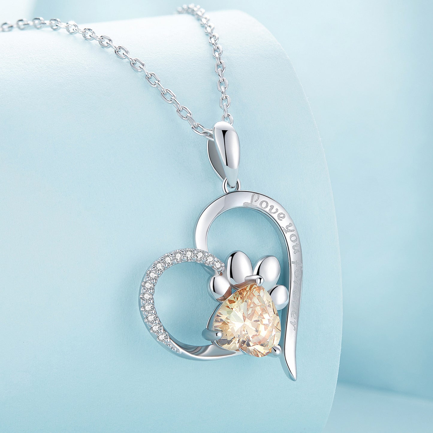 Labda a szívben nyaklánc