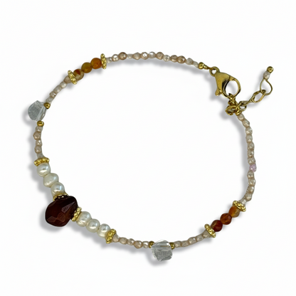 Aranyszínű naplemente