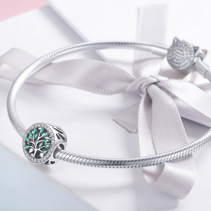 pinigų medis korálka