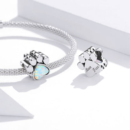 Koralik w kształcie łapy 