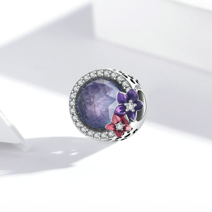 korálka Fialové Pole